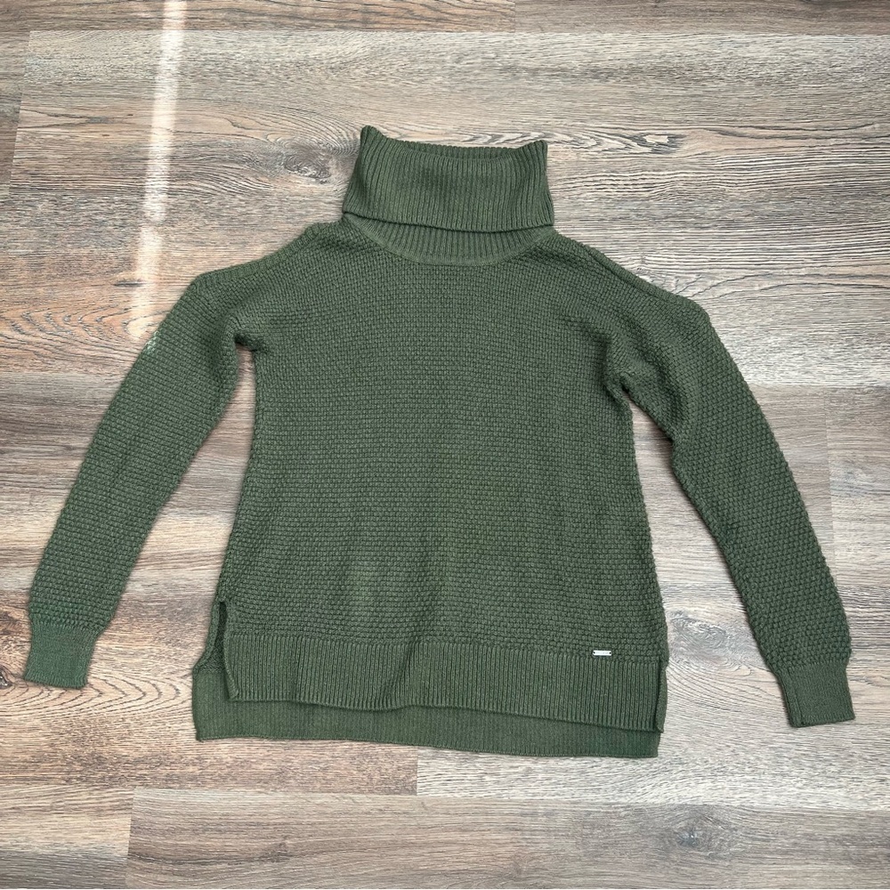 Hollister Olive Green Cold Open Shoulder Knit Turtleneck Sweater Small